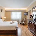 Coastal Escape In Lavra 4*