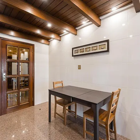 Coastal Escape In Lavra 4*