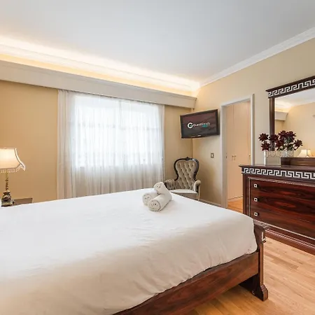 בית הארחה Coastal Escape In Lavra