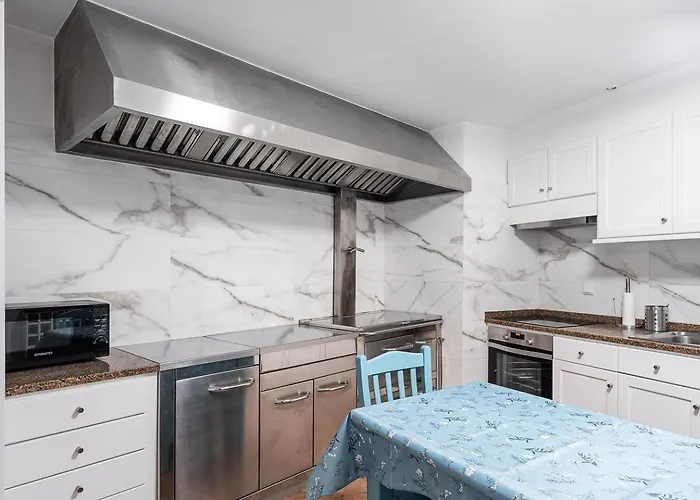 Coastal Escape In Lavra 게스트하우스