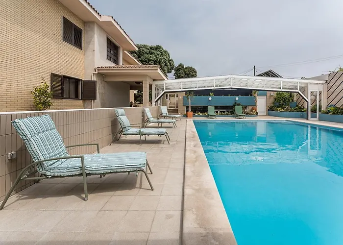 Coastal Escape In Lavra Praia de Angeiras