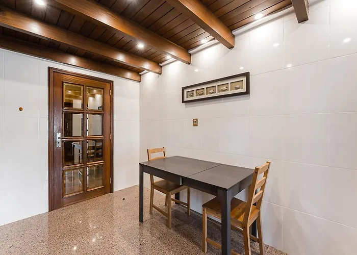 Coastal Escape In Lavra 4*