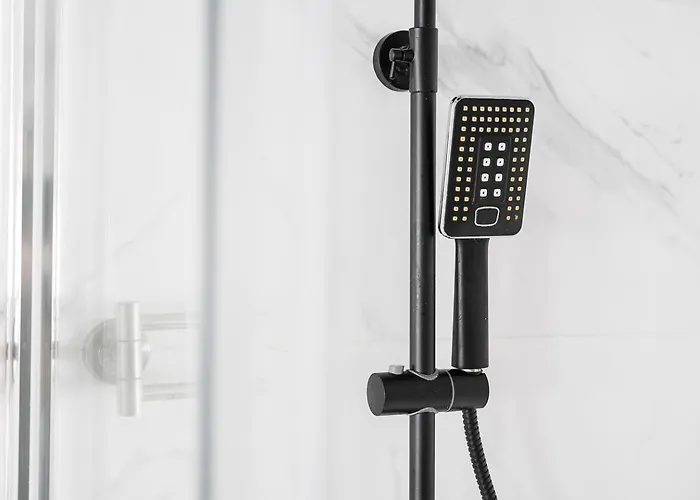 Coastal Escape In Lavra Praia de Angeiras