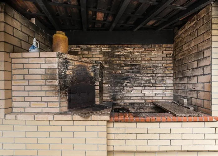 招待所 Coastal Escape In Lavra