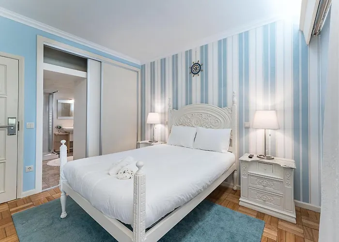 Coastal Escape In Lavra Praia de Angeiras