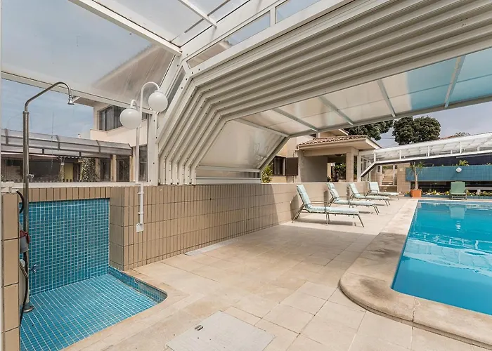 Coastal Escape In Lavra