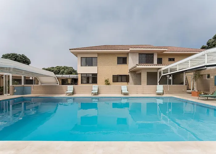 Coastal Escape In Lavra 4*