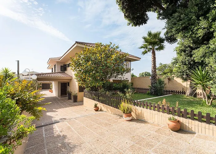 招待所 Coastal Escape In Lavra